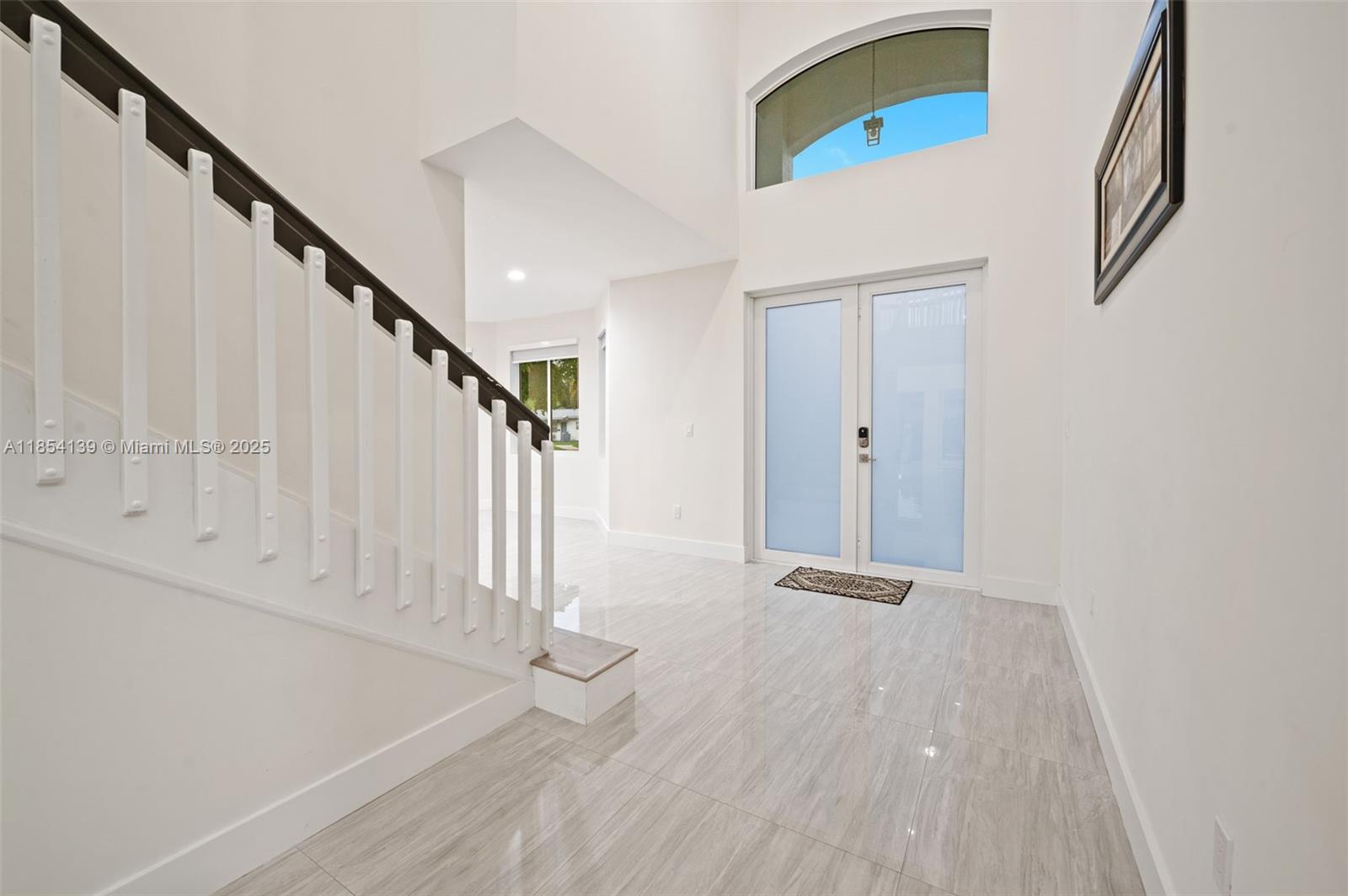 457 Lafayette Dr