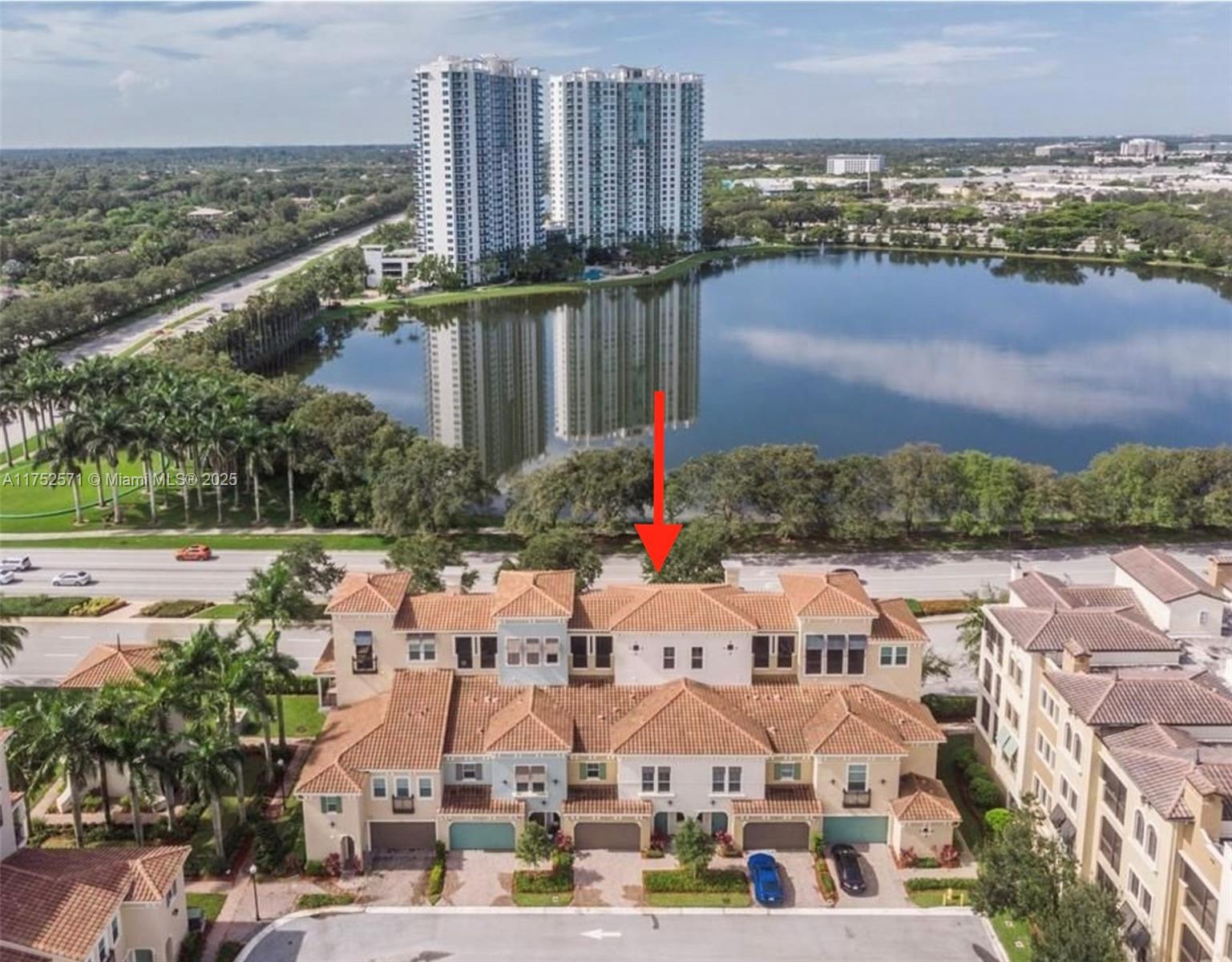 2910 Nw 124th Way 2910, Sunrise, Miami-Dade County, Florida - 5 Bedrooms  
4 Bathrooms - 