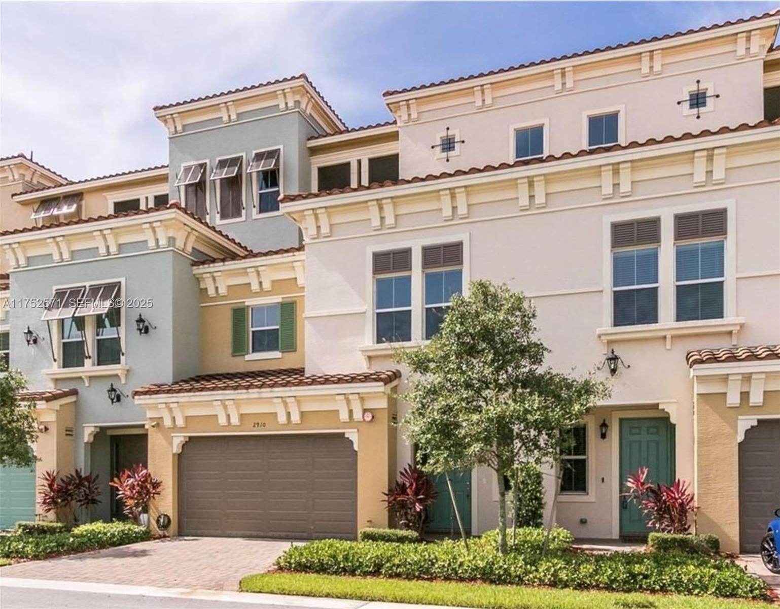 2910 NW 124th Way 2910