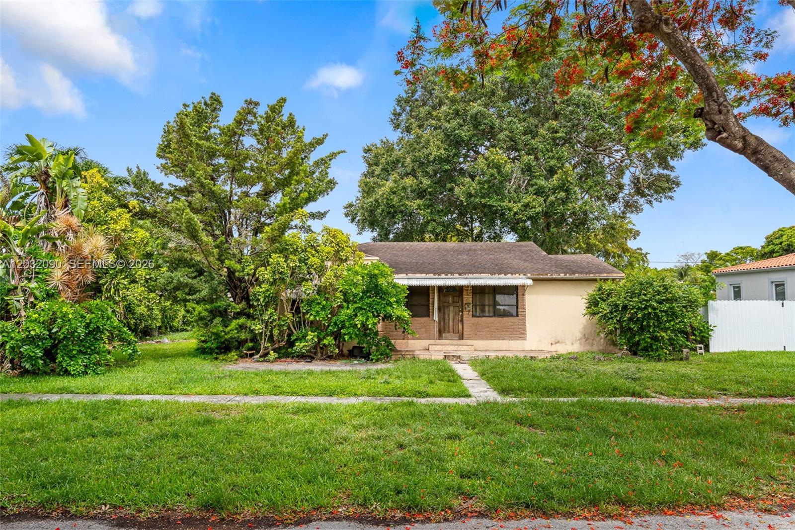 3900 SW 59th Ave