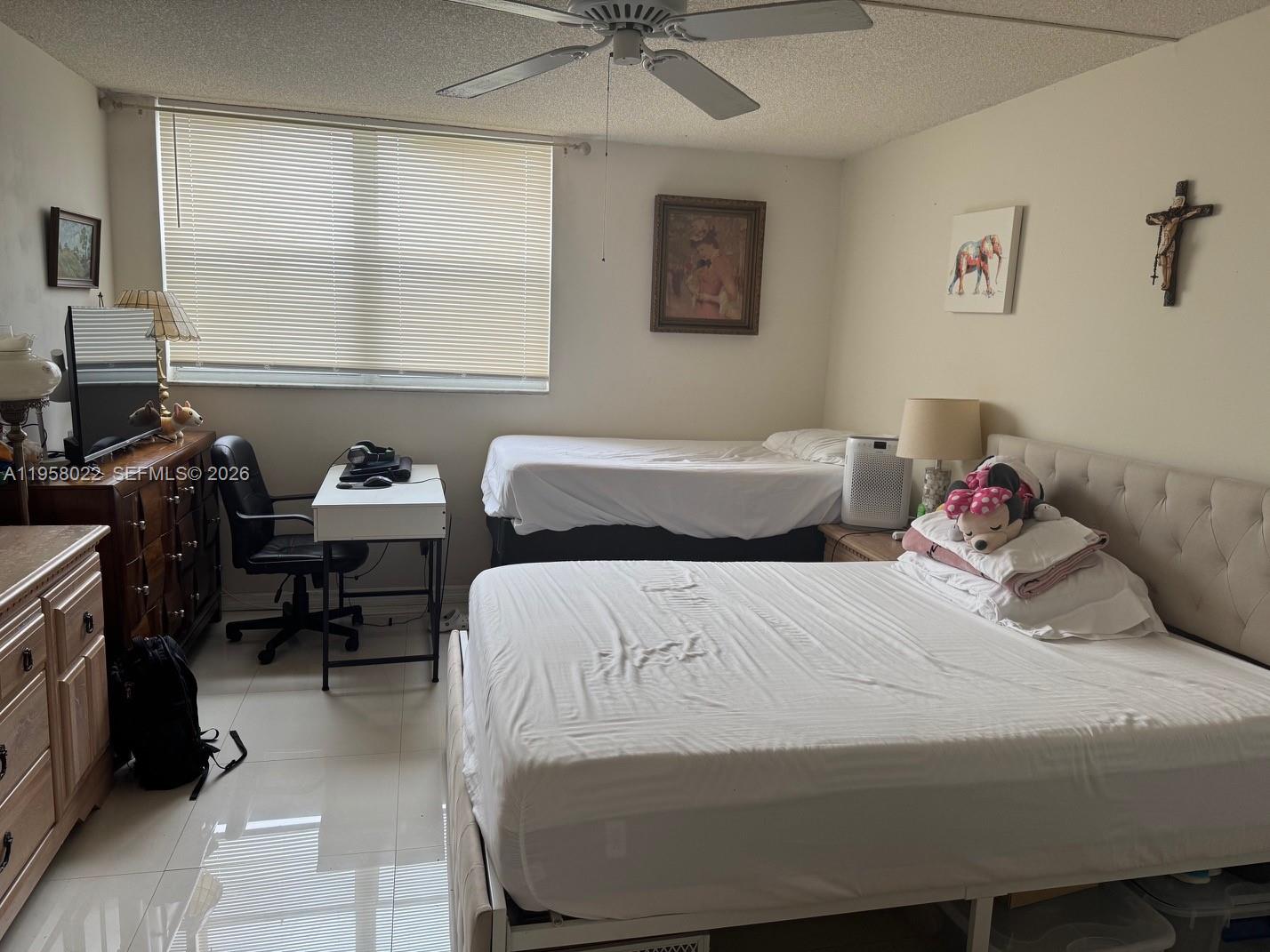 CARLTON BAY CONDO - Residential Lease