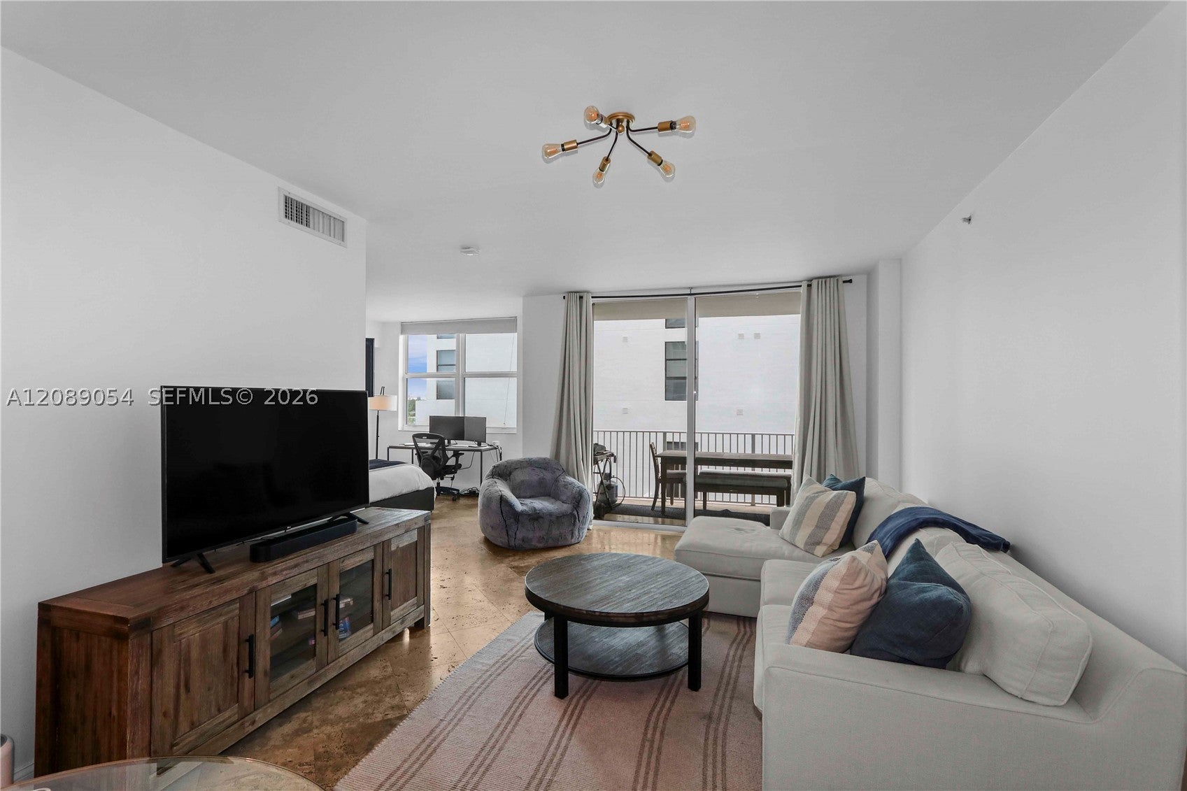 3180 SW 22nd Ter 604