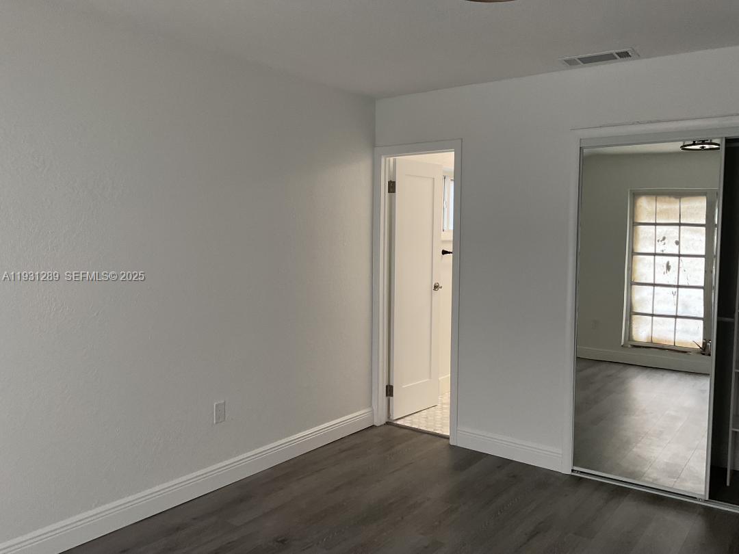 SUNRISE GOLF VILLAGE SEC - Residential Lease