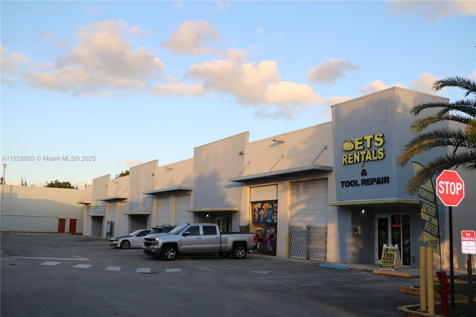 10990 NW 138th St