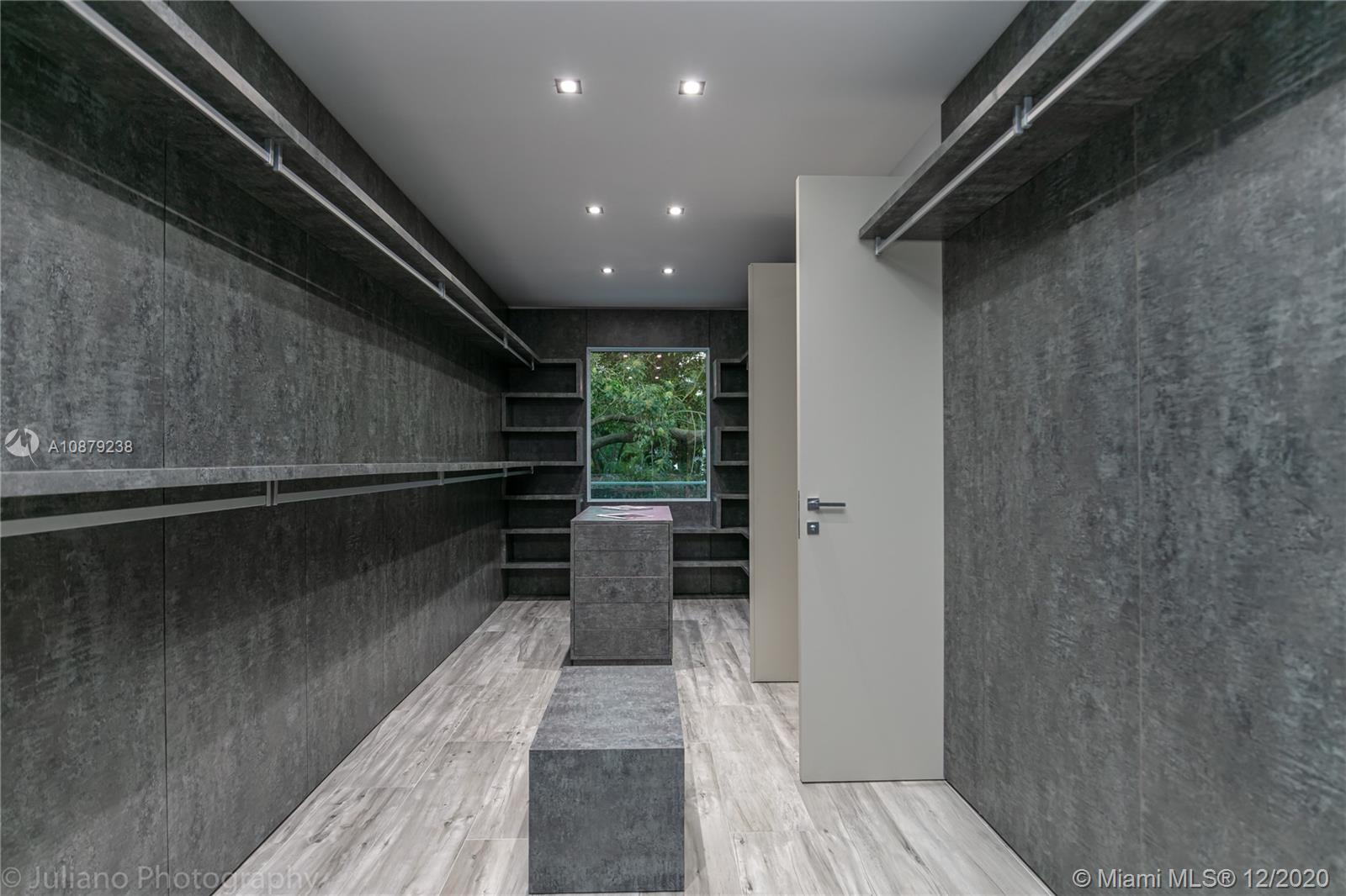 CRAWFORD ESTATES - Residential