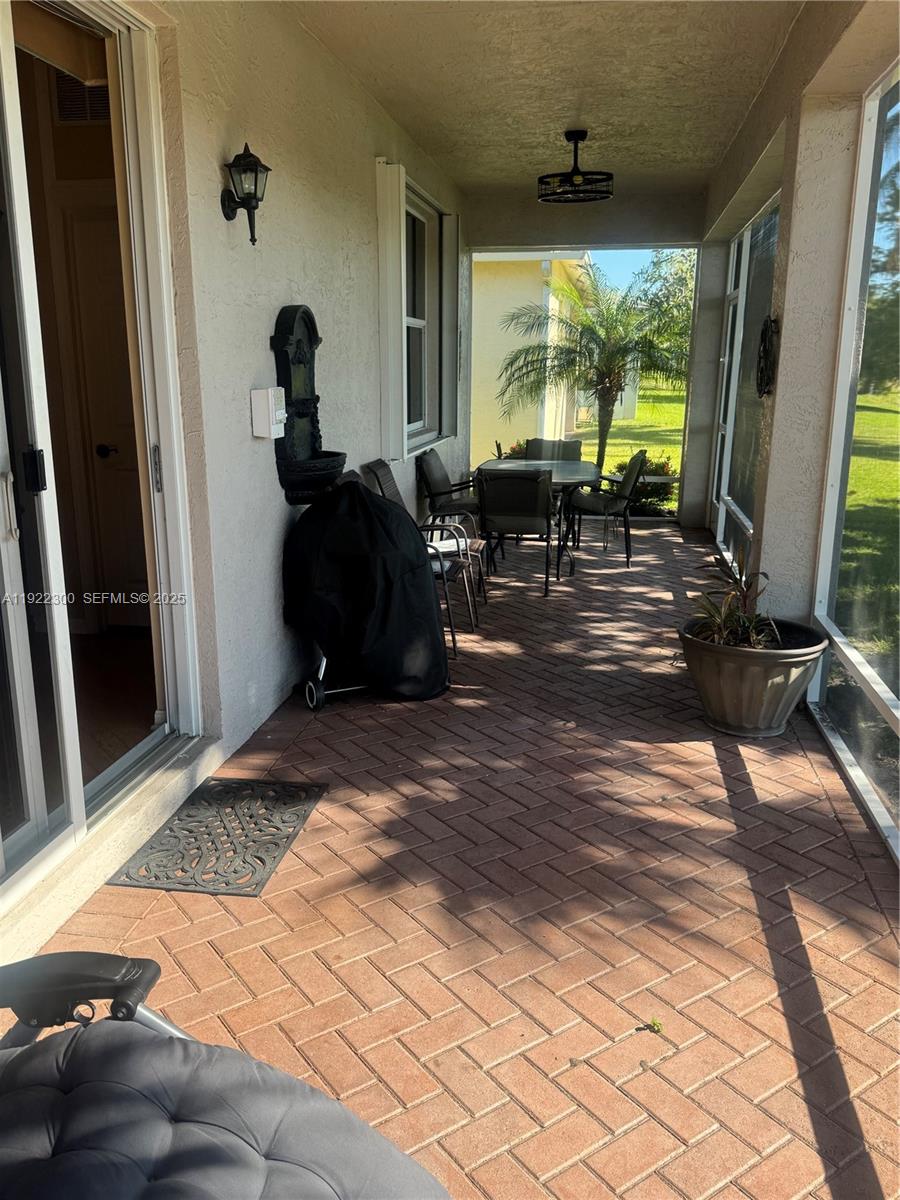 715 SW Rocky Bayou Ter