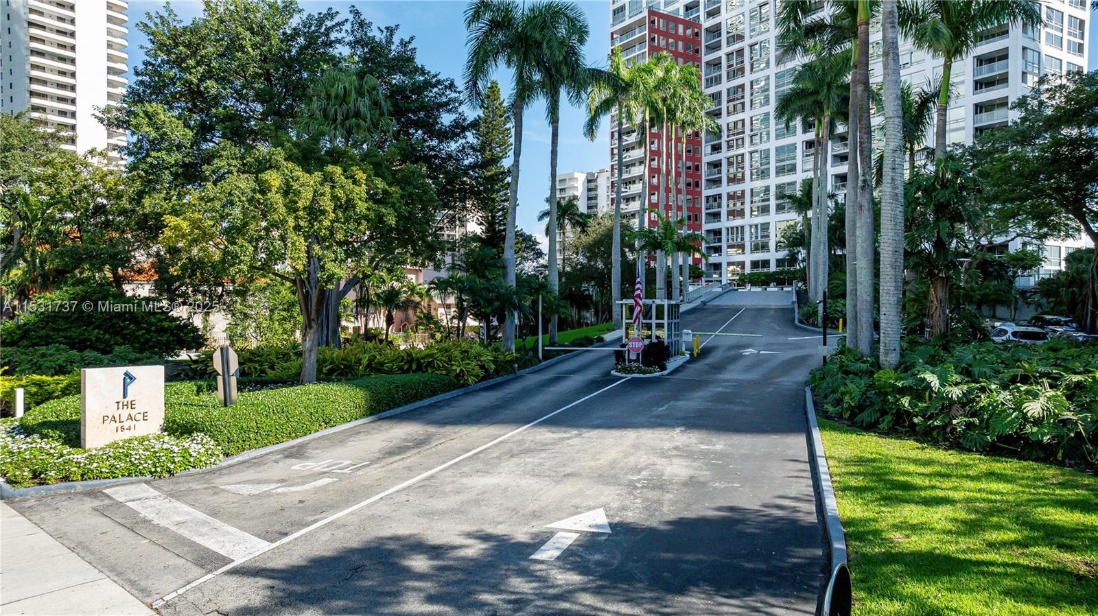 THE PALACE CONDO - Residential