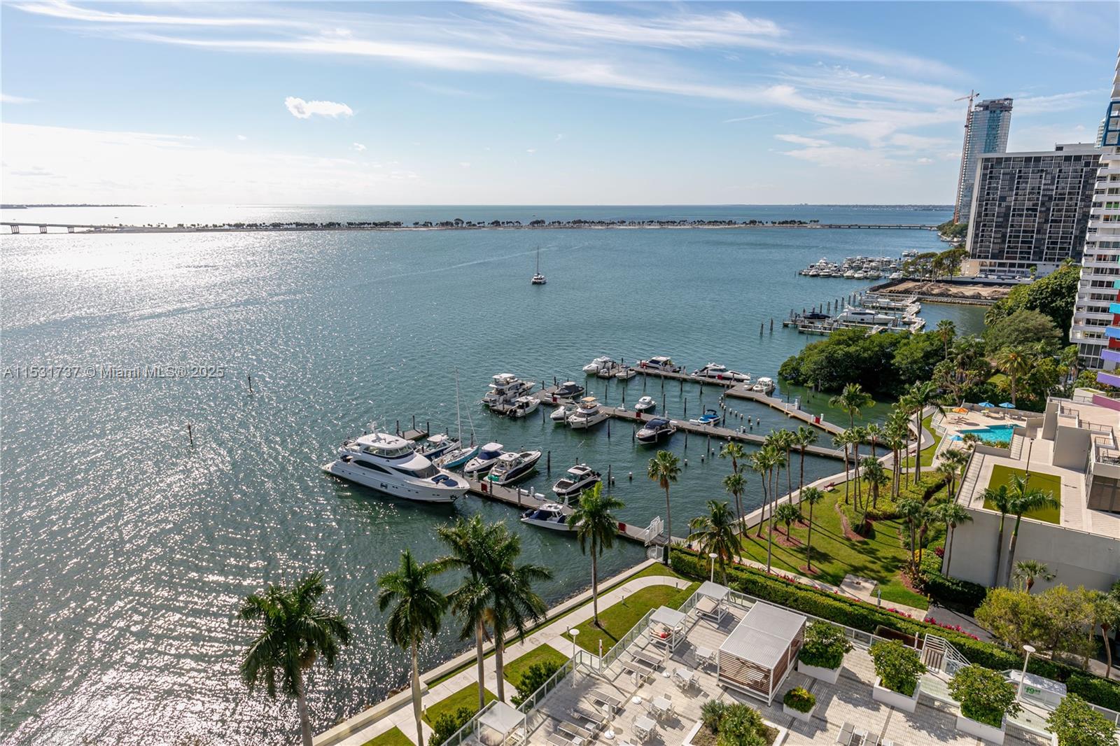 THE PALACE CONDO - Residential