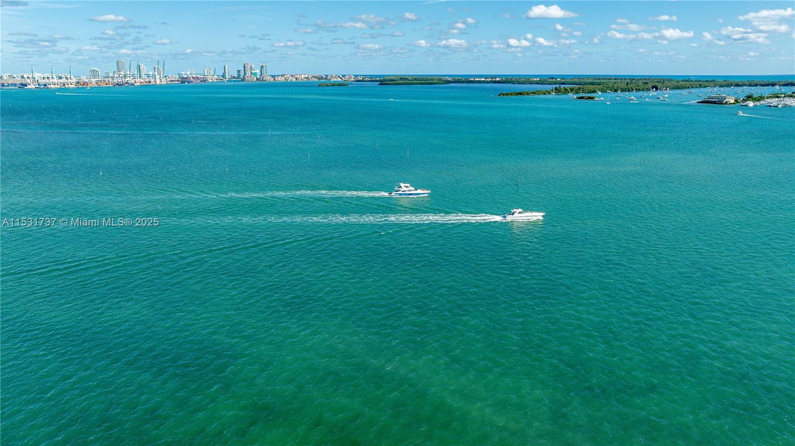 THE PALACE CONDO - Residential