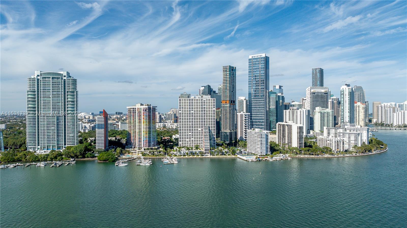 THE PALACE CONDO - Residential