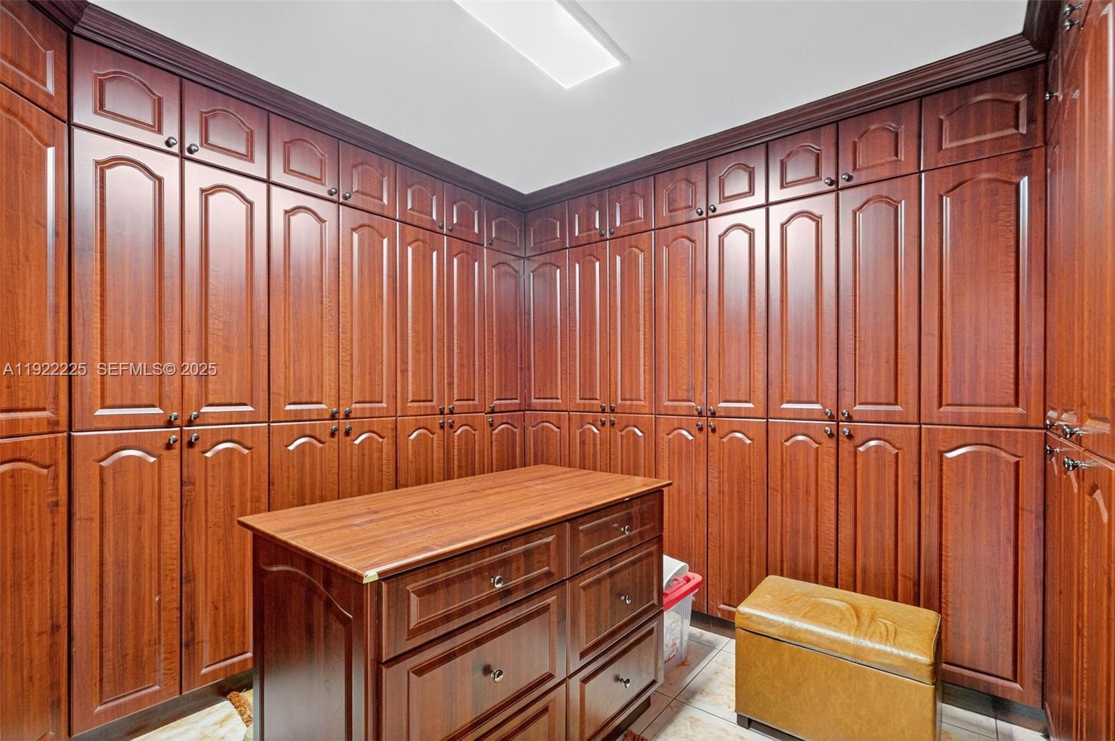 SNAPPER CREEK PARK UNIT N - Residential