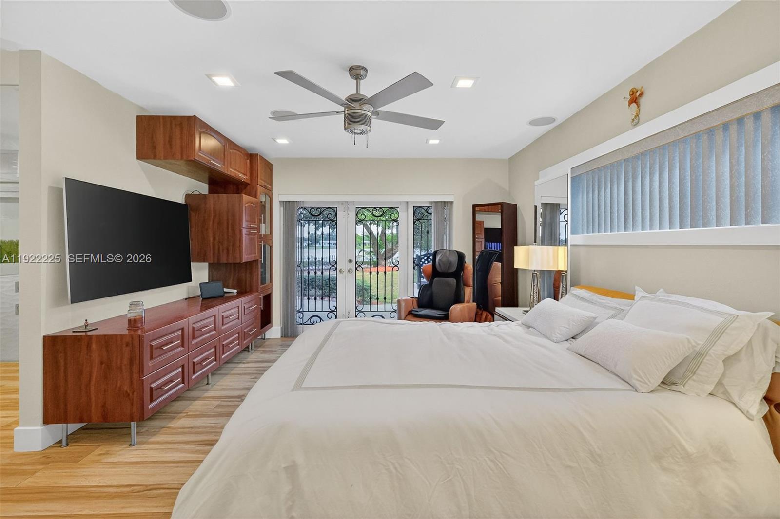 SNAPPER CREEK PARK UNIT N - Residential