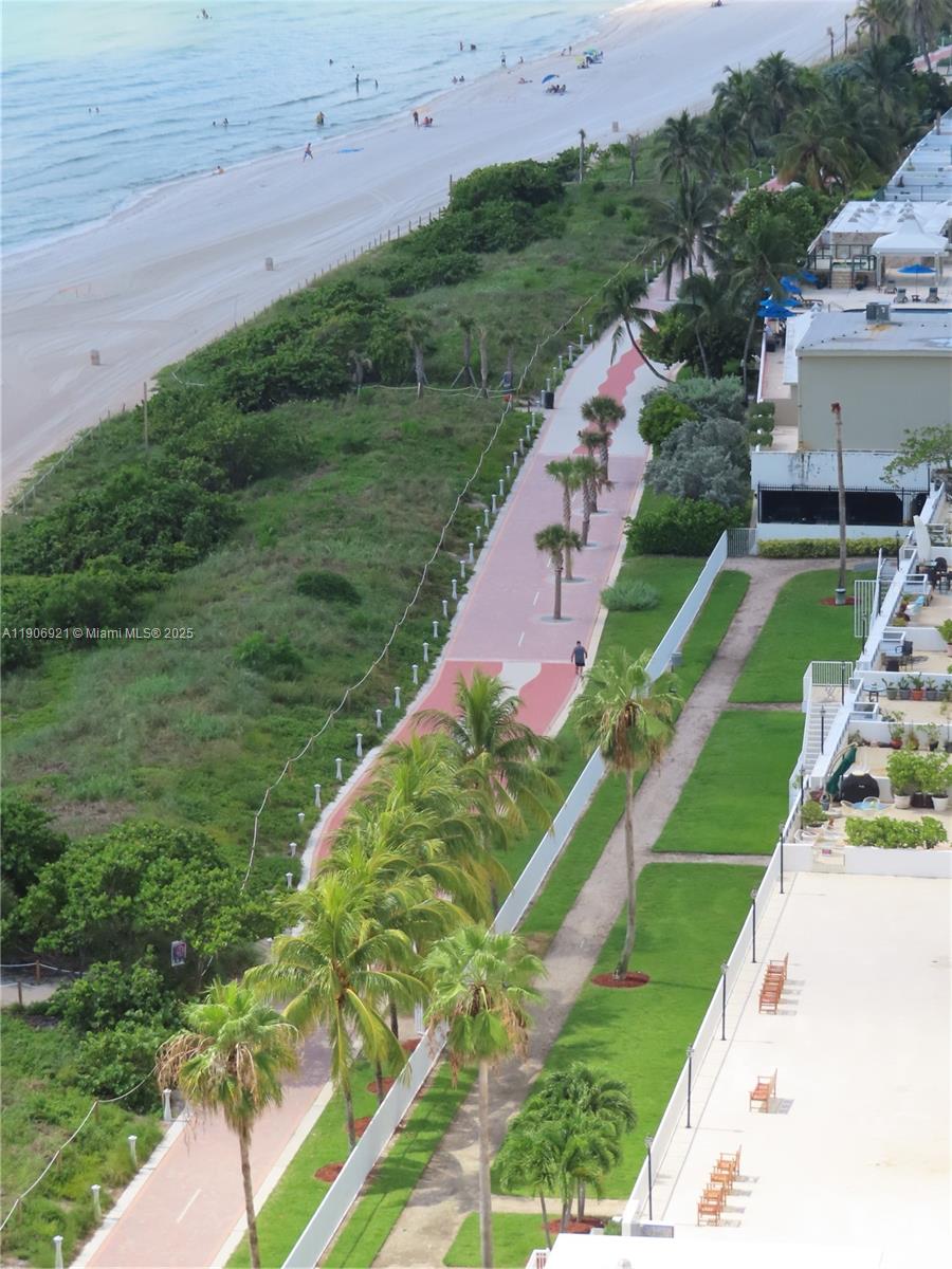 ARLEN BEACH CONDO - Residential Lease