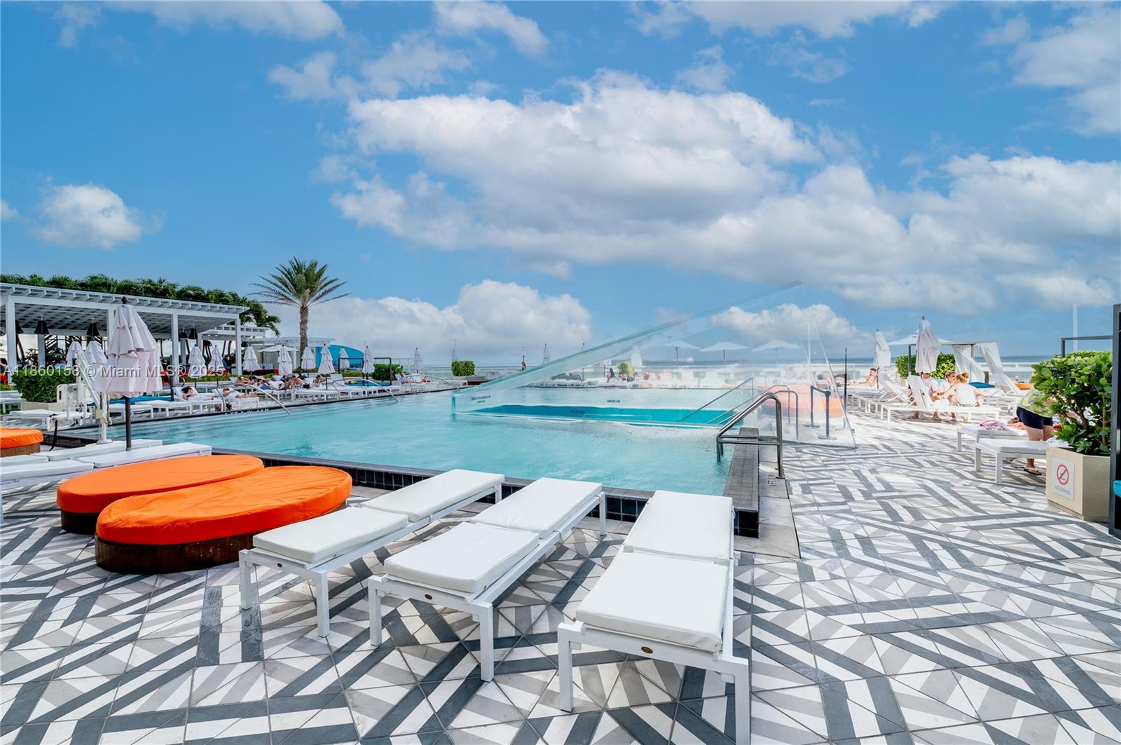 FORT LAUDERDALE RESIDENCE - Residential