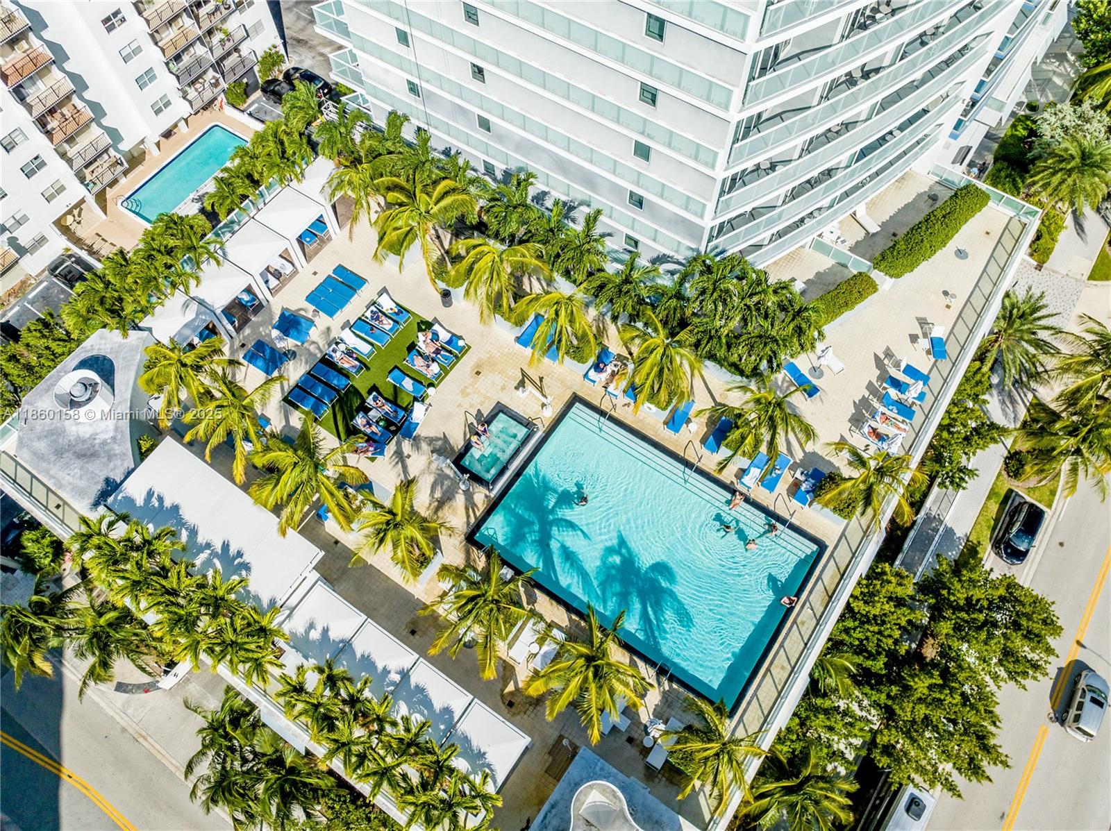 FORT LAUDERDALE RESIDENCE - Residential