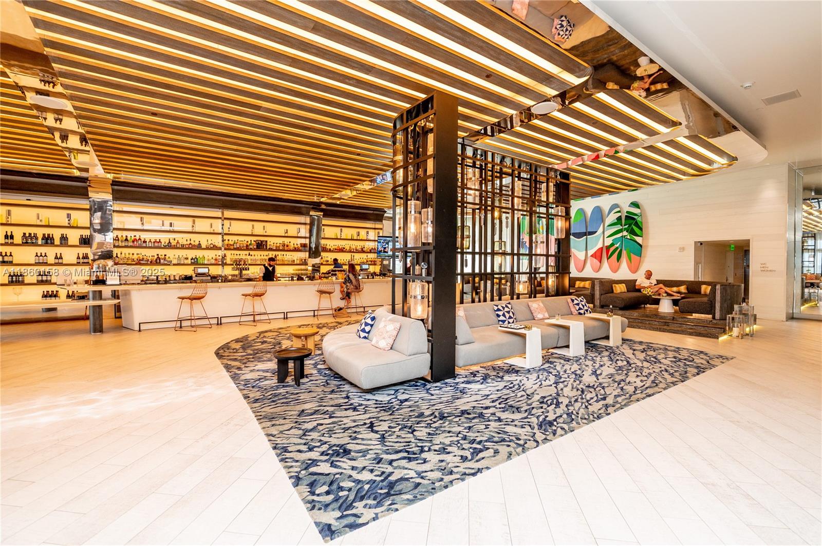 FORT LAUDERDALE RESIDENCE - Residential