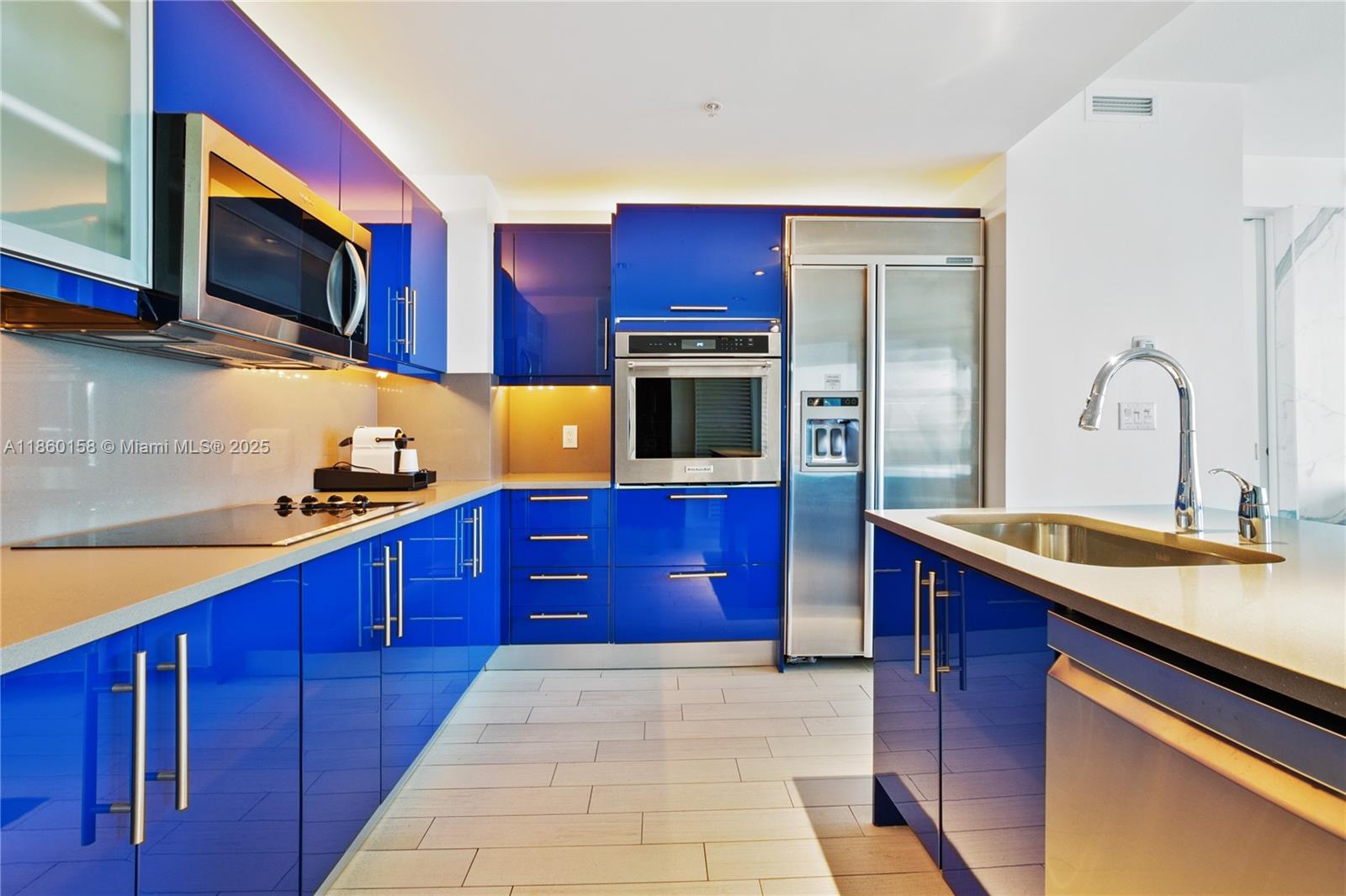 FORT LAUDERDALE RESIDENCE - Residential