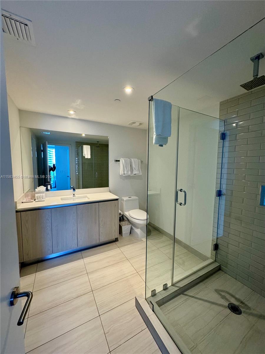 4010 SOUTH OCEAN CONDO - Residential