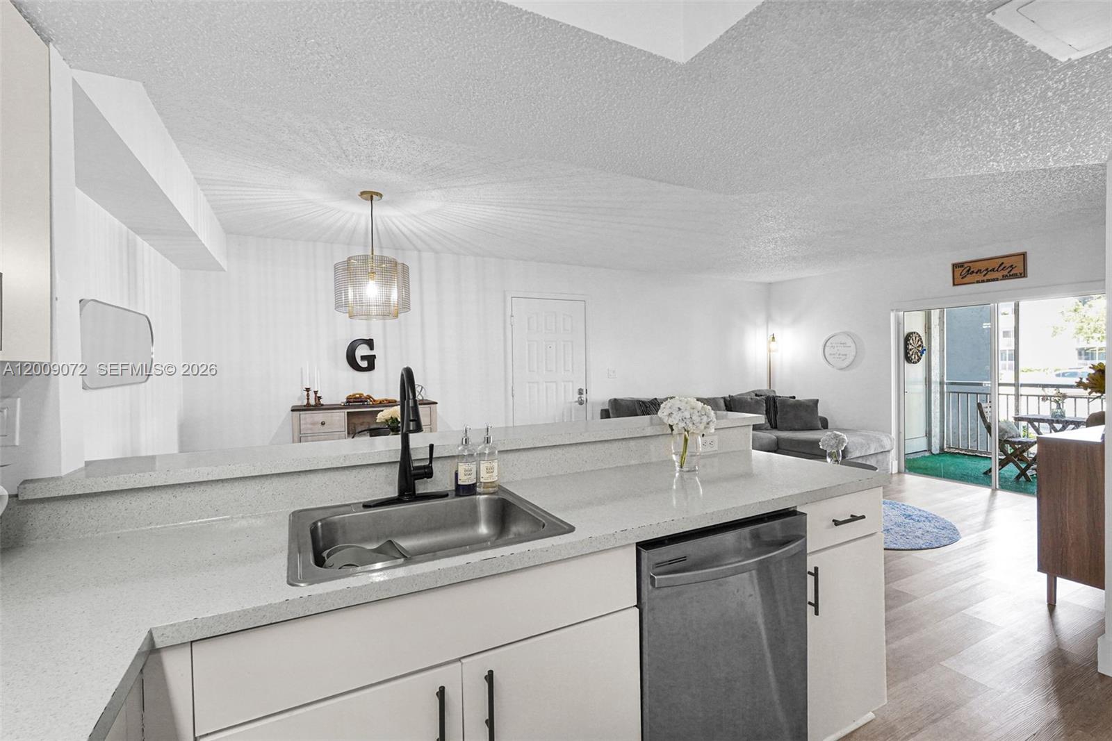 LE CLUB AT OLD CUTLER CON - Residential
