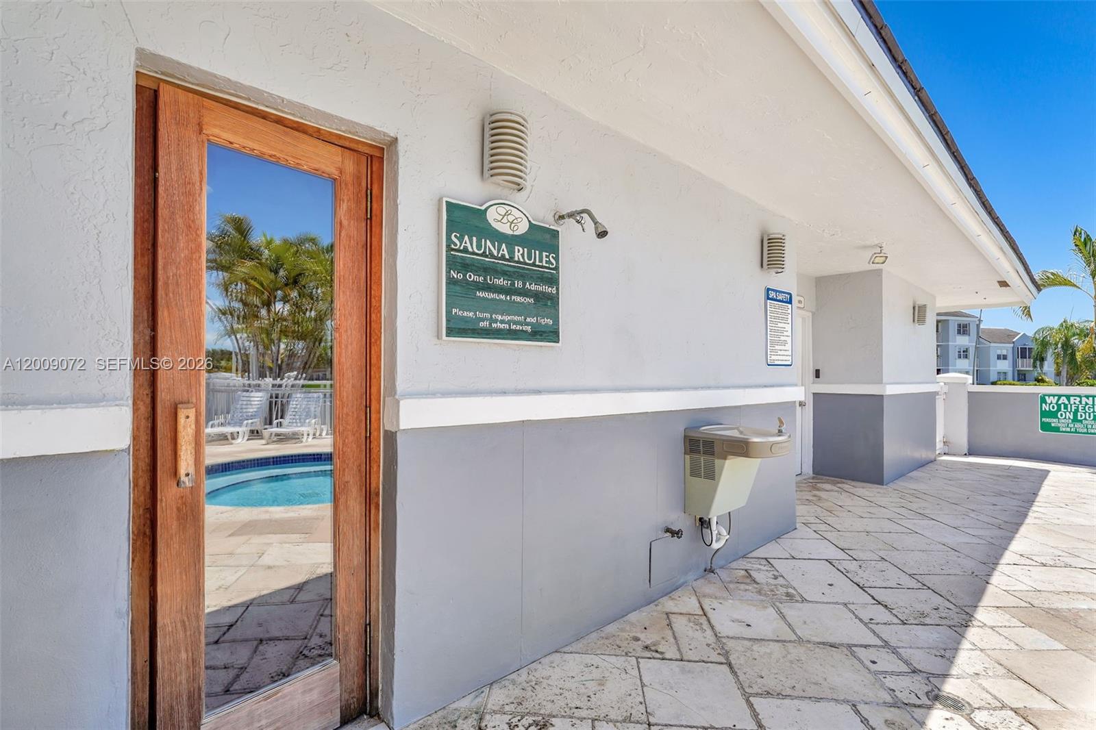 LE CLUB AT OLD CUTLER CON - Residential