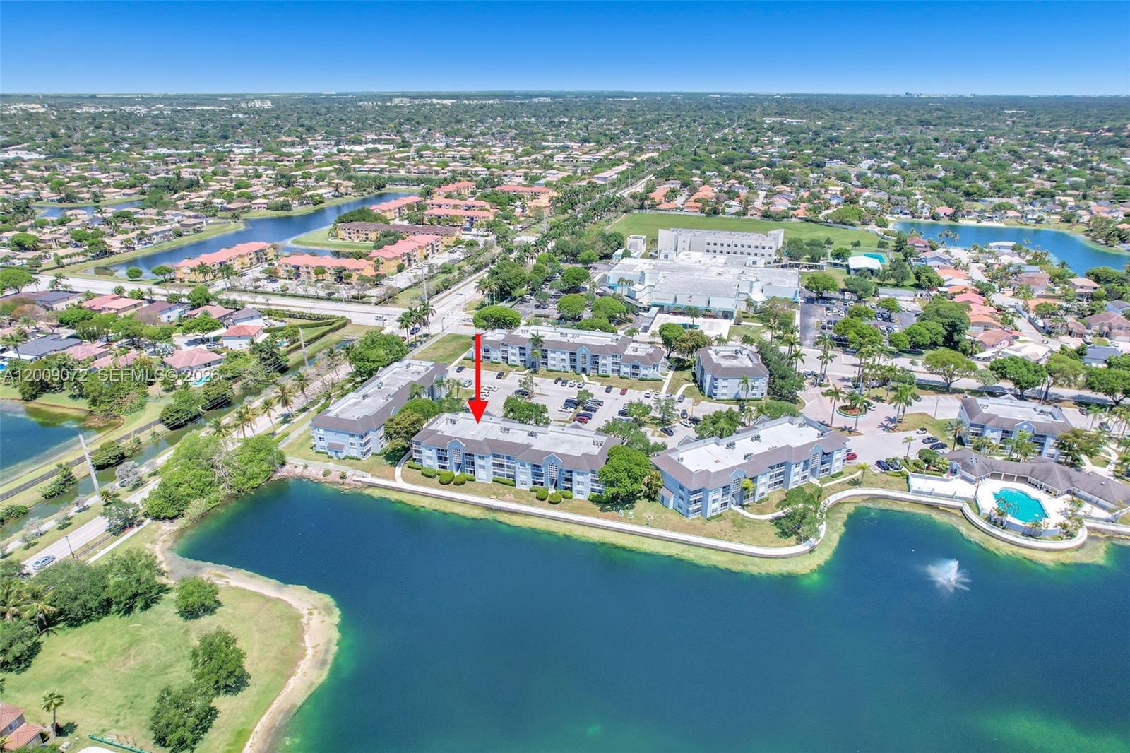 LE CLUB AT OLD CUTLER CON - Residential