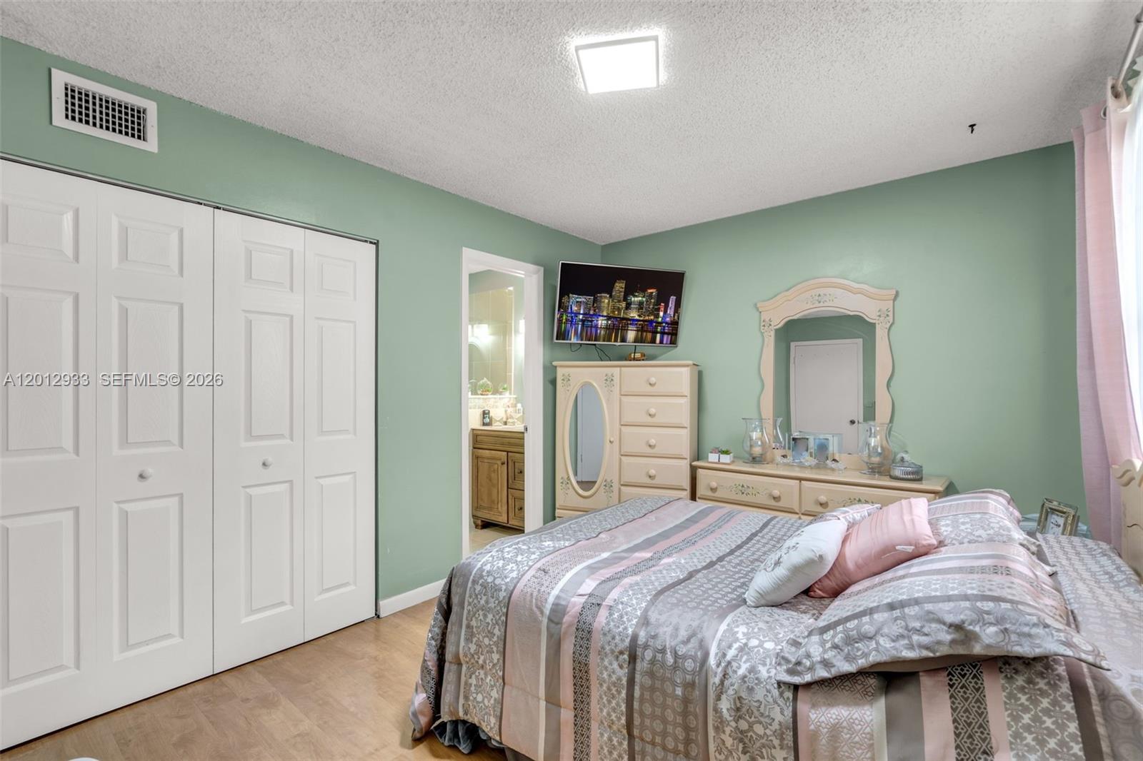 GREENTREE CONDO - Residential Lease