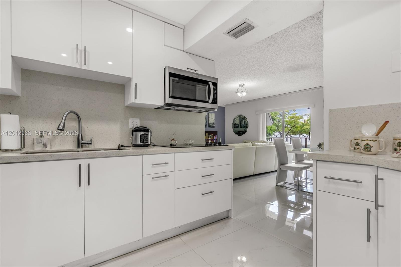 GREENTREE CONDO - Residential Lease