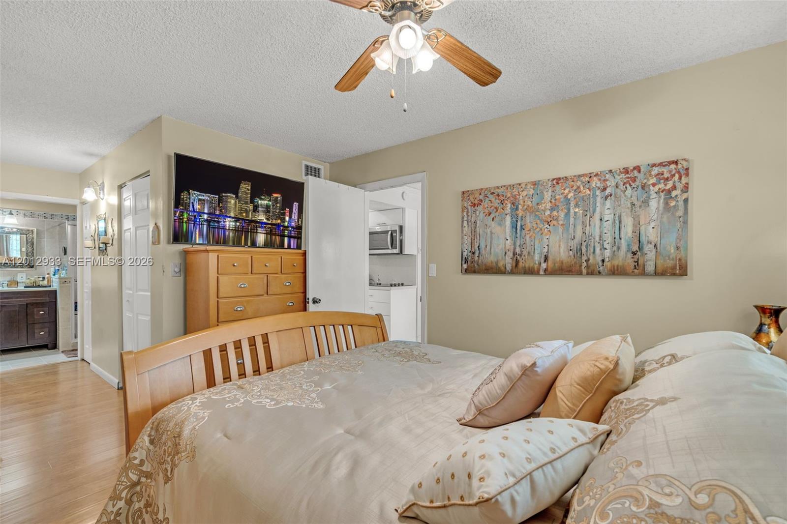 GREENTREE CONDO - Residential Lease