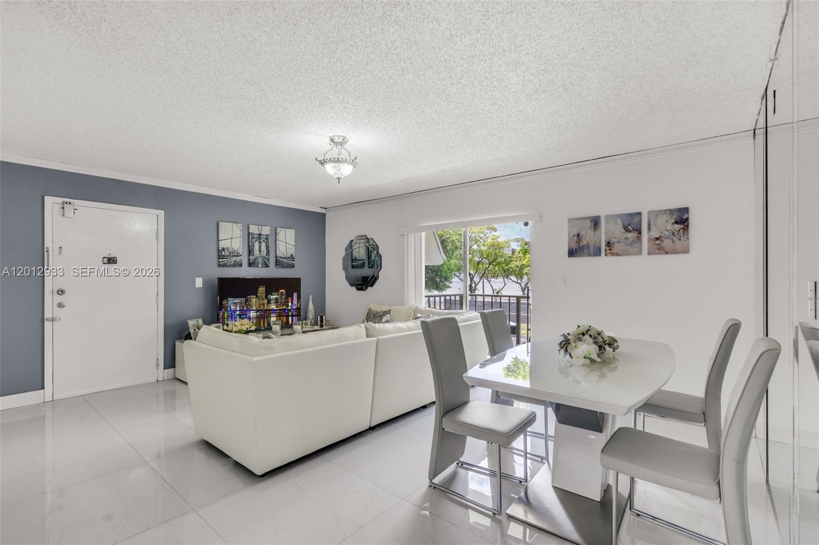GREENTREE CONDO - Residential Lease