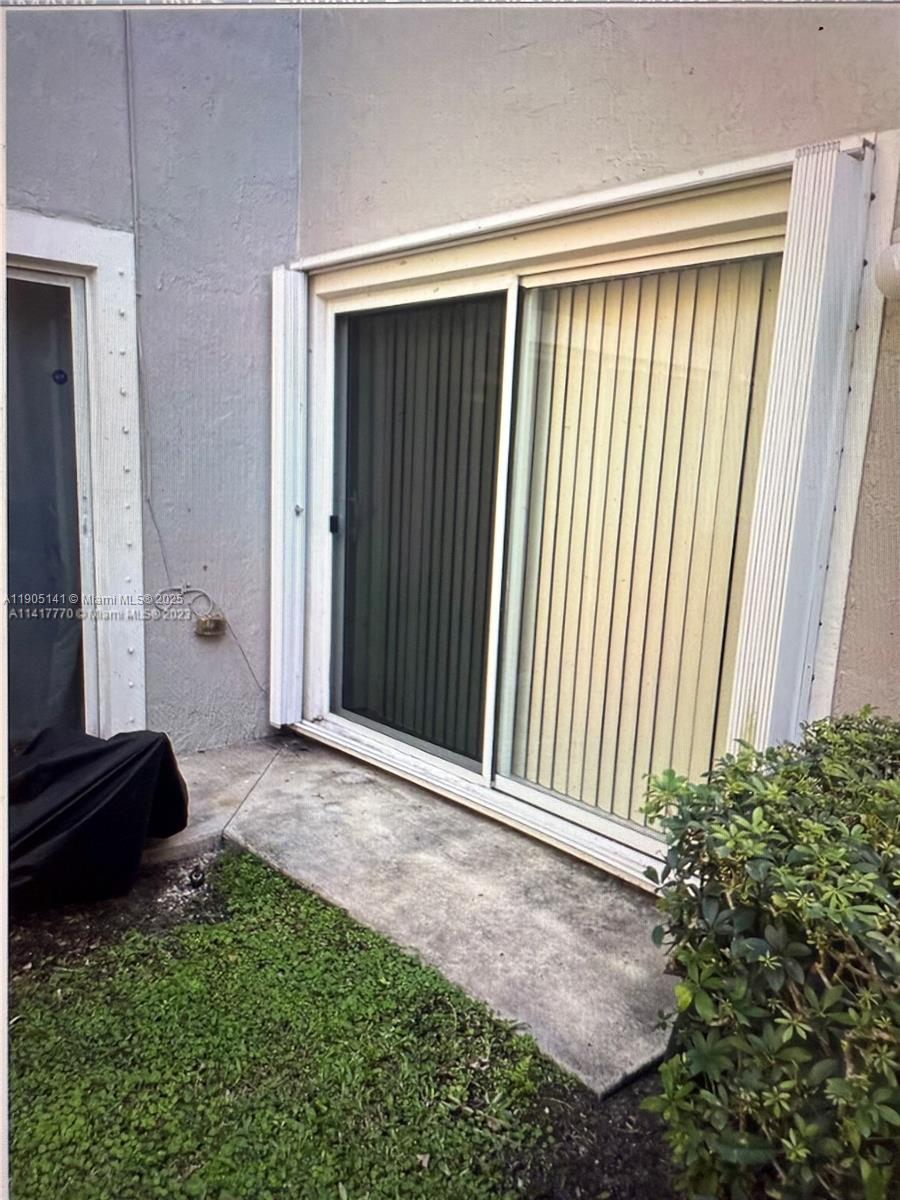 LAS TERRAZAS AT VIZCAYA - Residential Lease