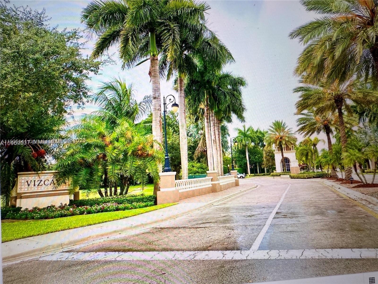 LAS TERRAZAS AT VIZCAYA - Residential Lease