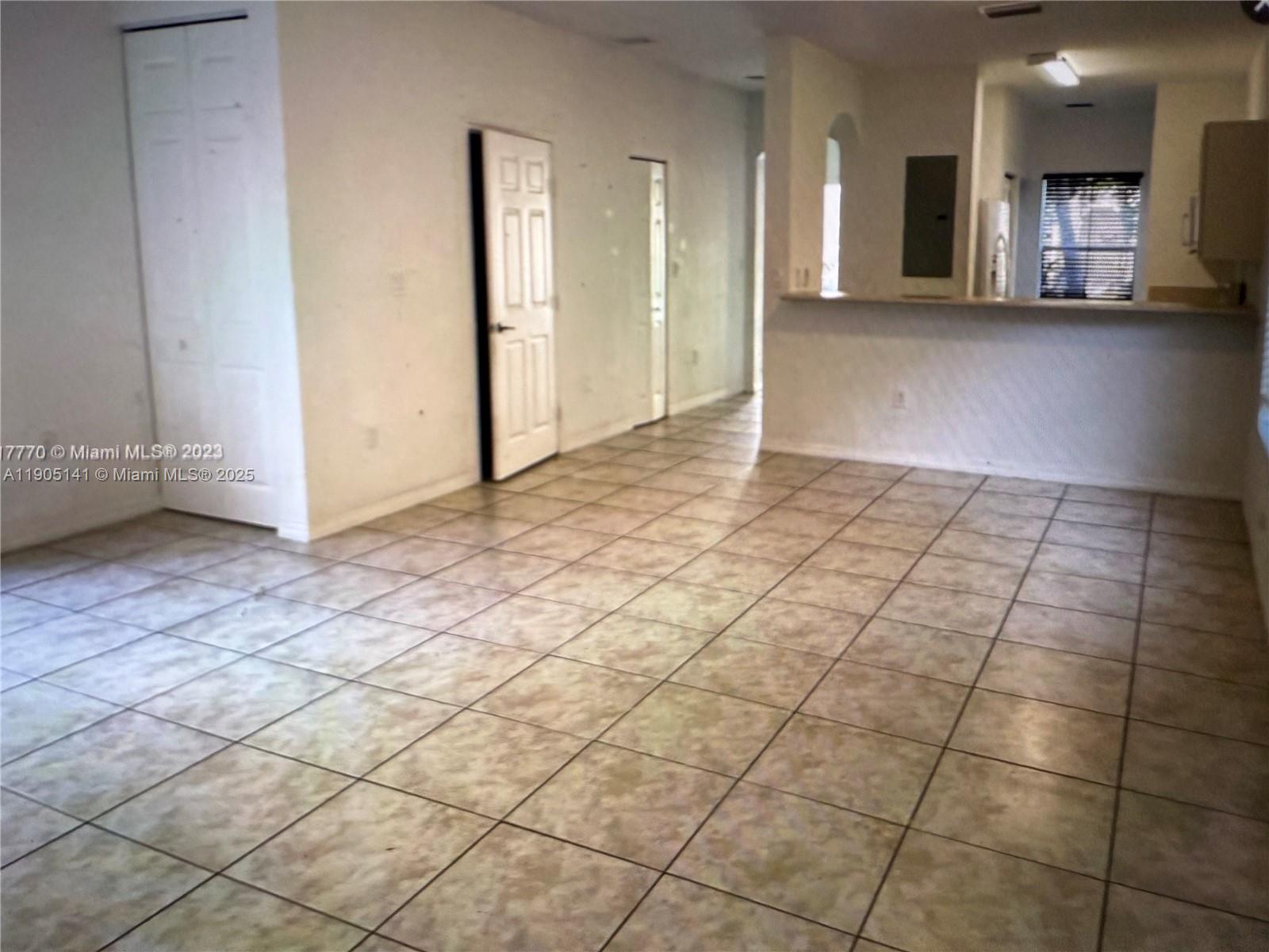 LAS TERRAZAS AT VIZCAYA - Residential Lease