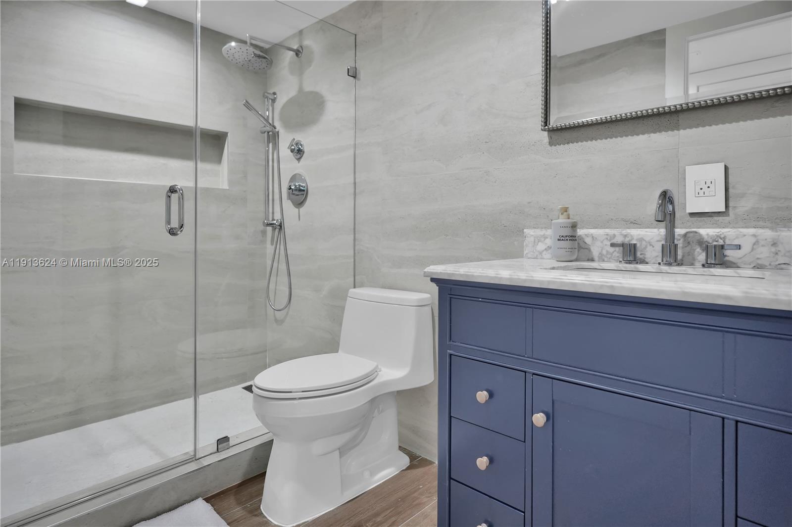 OCEANSIDE PLAZA CONDO - Residential Lease