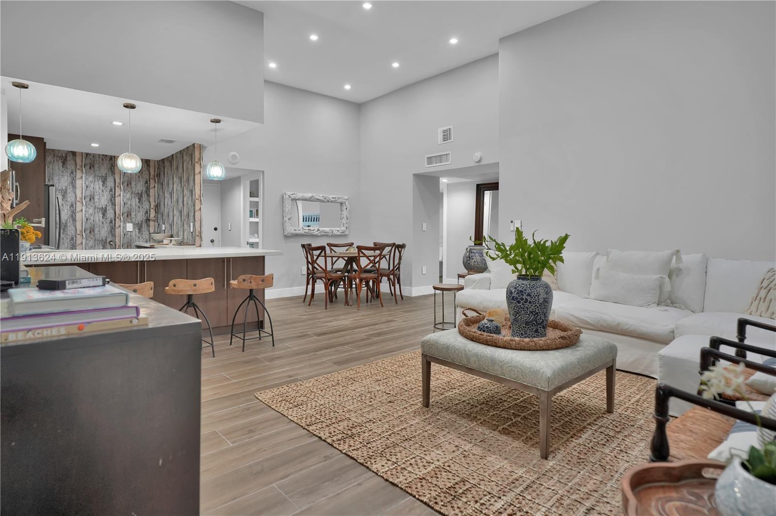 OCEANSIDE PLAZA CONDO - Residential Lease