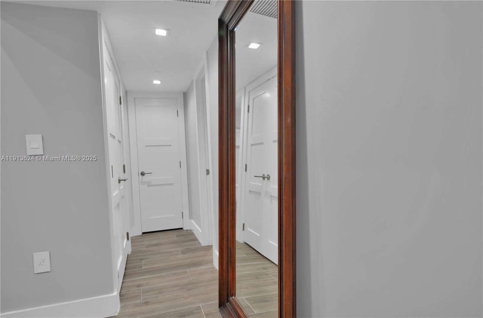 OCEANSIDE PLAZA CONDO - Residential Lease