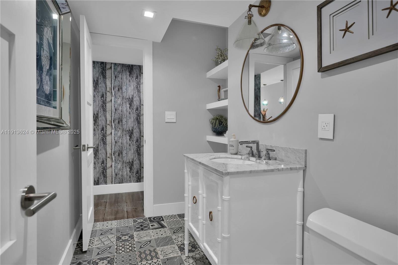 OCEANSIDE PLAZA CONDO - Residential Lease