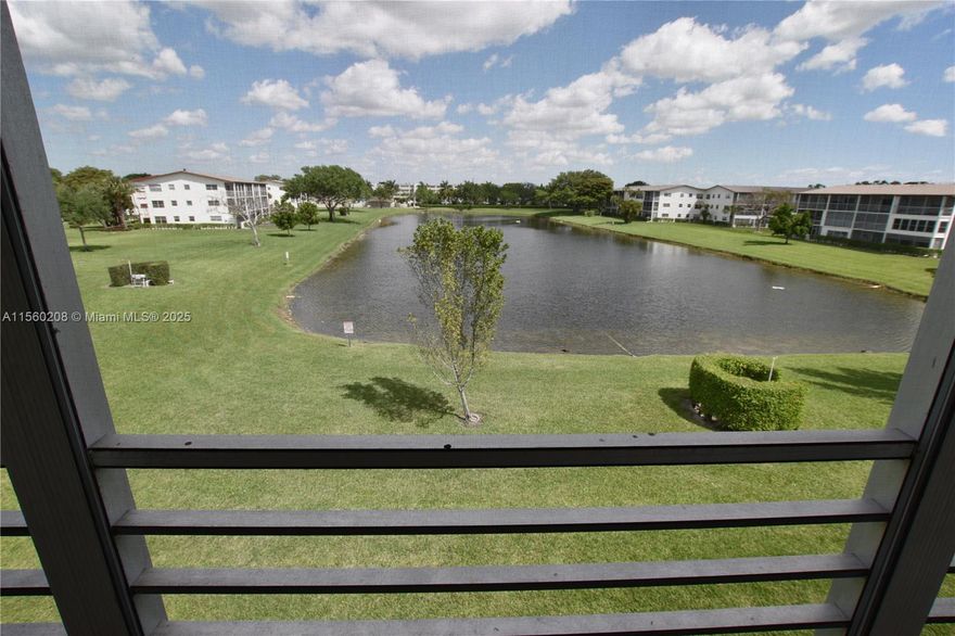 Large 1/1.5 with Amazing lake views. Internet, Water and Cable included with Maintenance dues. Enjoy peace and serenity on your large private screened in patio overlooking the lake.

Spacious Amenities include a 125,000 sq ft clubhouse with a performance theater, fitness center, tennis courts, bocce ball courts, houses of worship, and an outdoor pool. Walking distance to all amenities, and shuttle services are available both around the community and all around town.