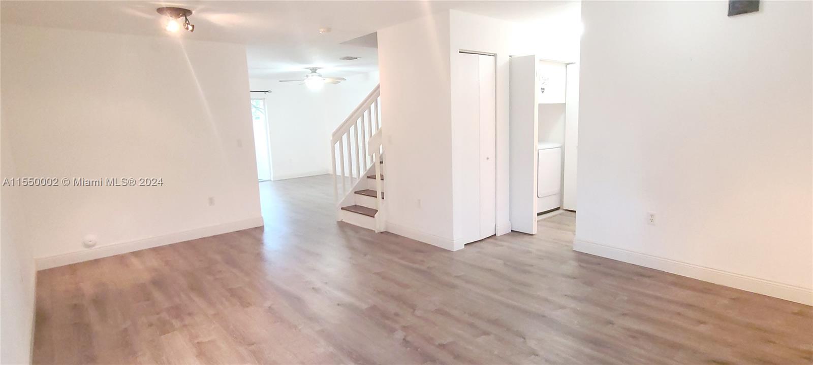 WASHINGTON COURT VILLAS - Residential Lease