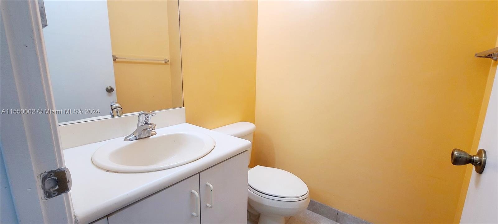 WASHINGTON COURT VILLAS - Residential Lease