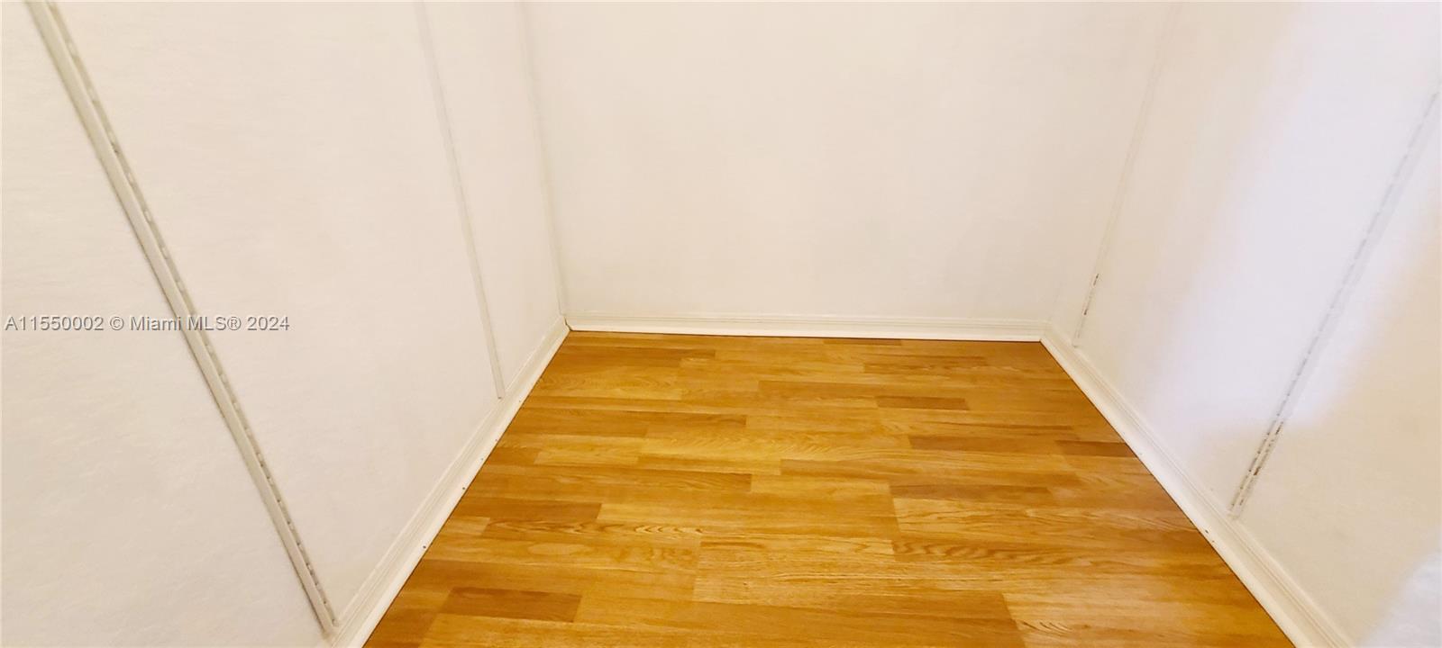 WASHINGTON COURT VILLAS - Residential Lease