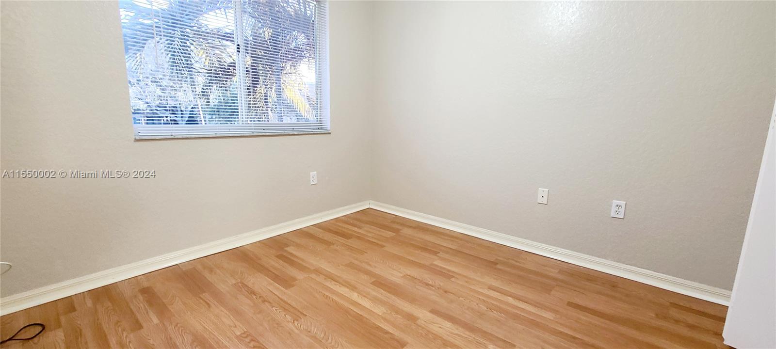 WASHINGTON COURT VILLAS - Residential Lease