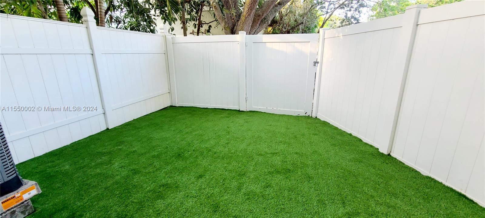 WASHINGTON COURT VILLAS - Residential Lease