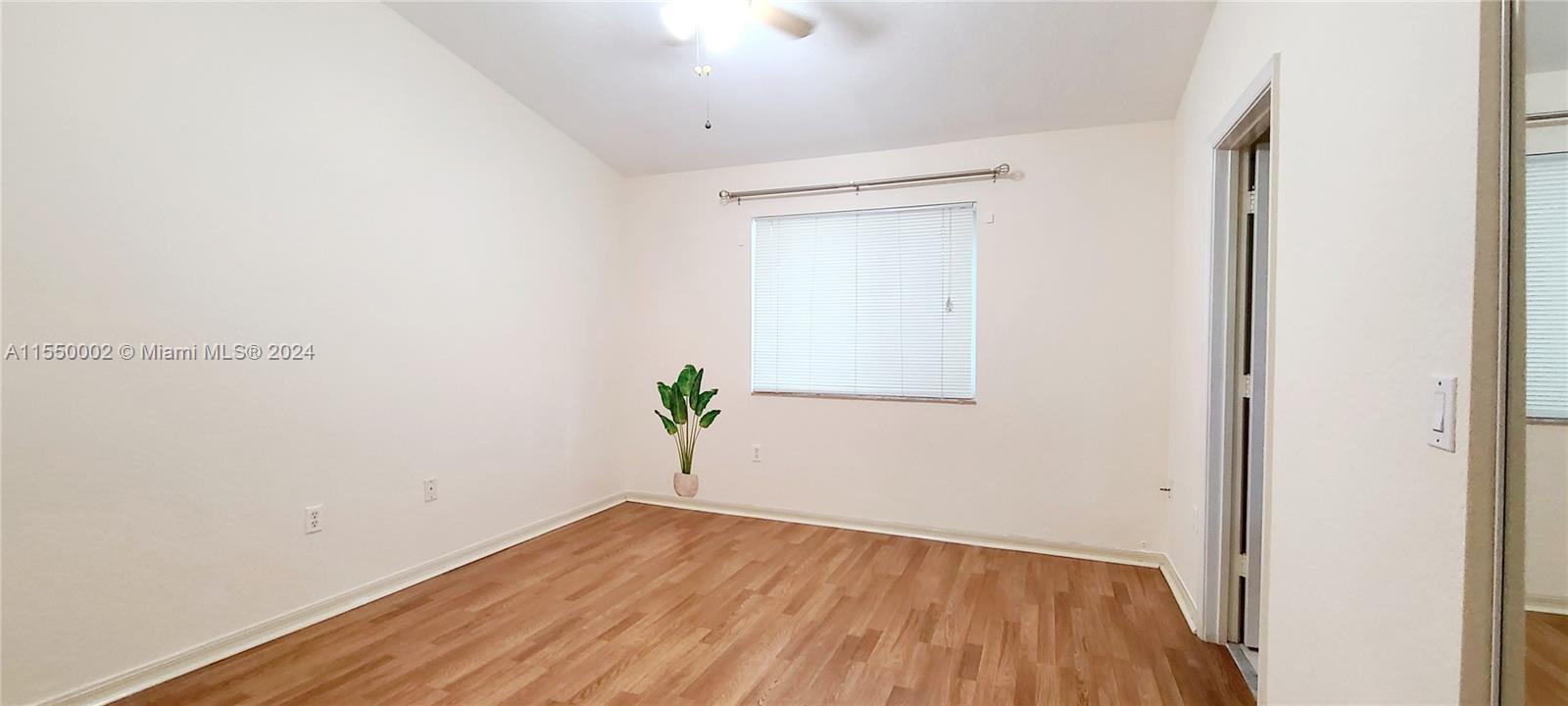 WASHINGTON COURT VILLAS - Residential Lease