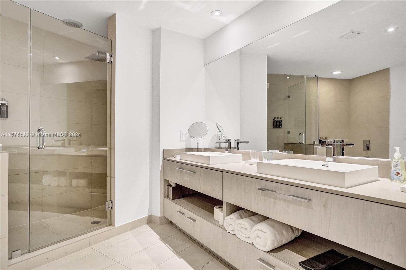 4111 SOUTH OCEAN DRIVE CO - Residential