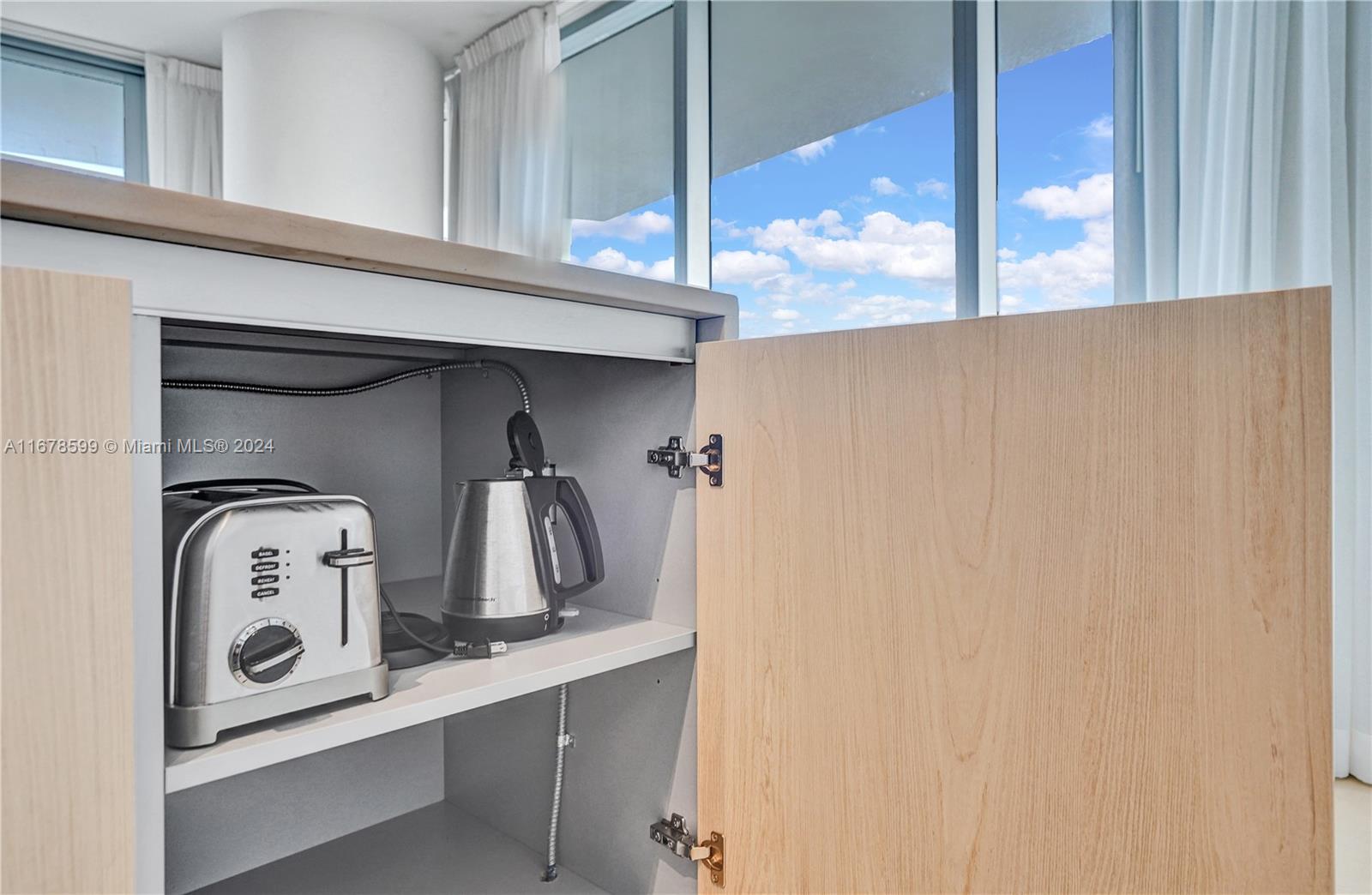 4111 SOUTH OCEAN DRIVE CO - Residential