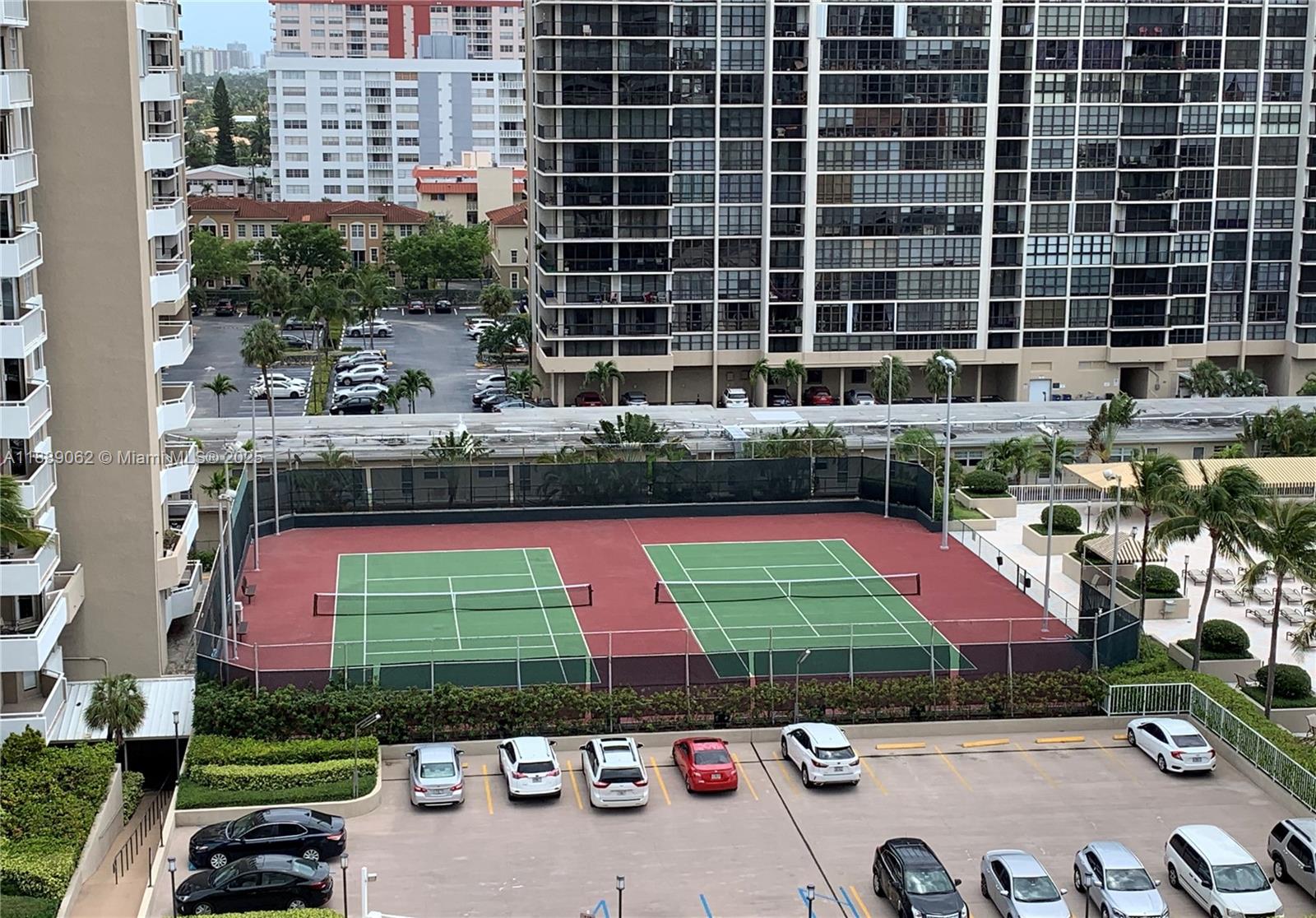 HEMISPHERES CONDO - Residential Lease