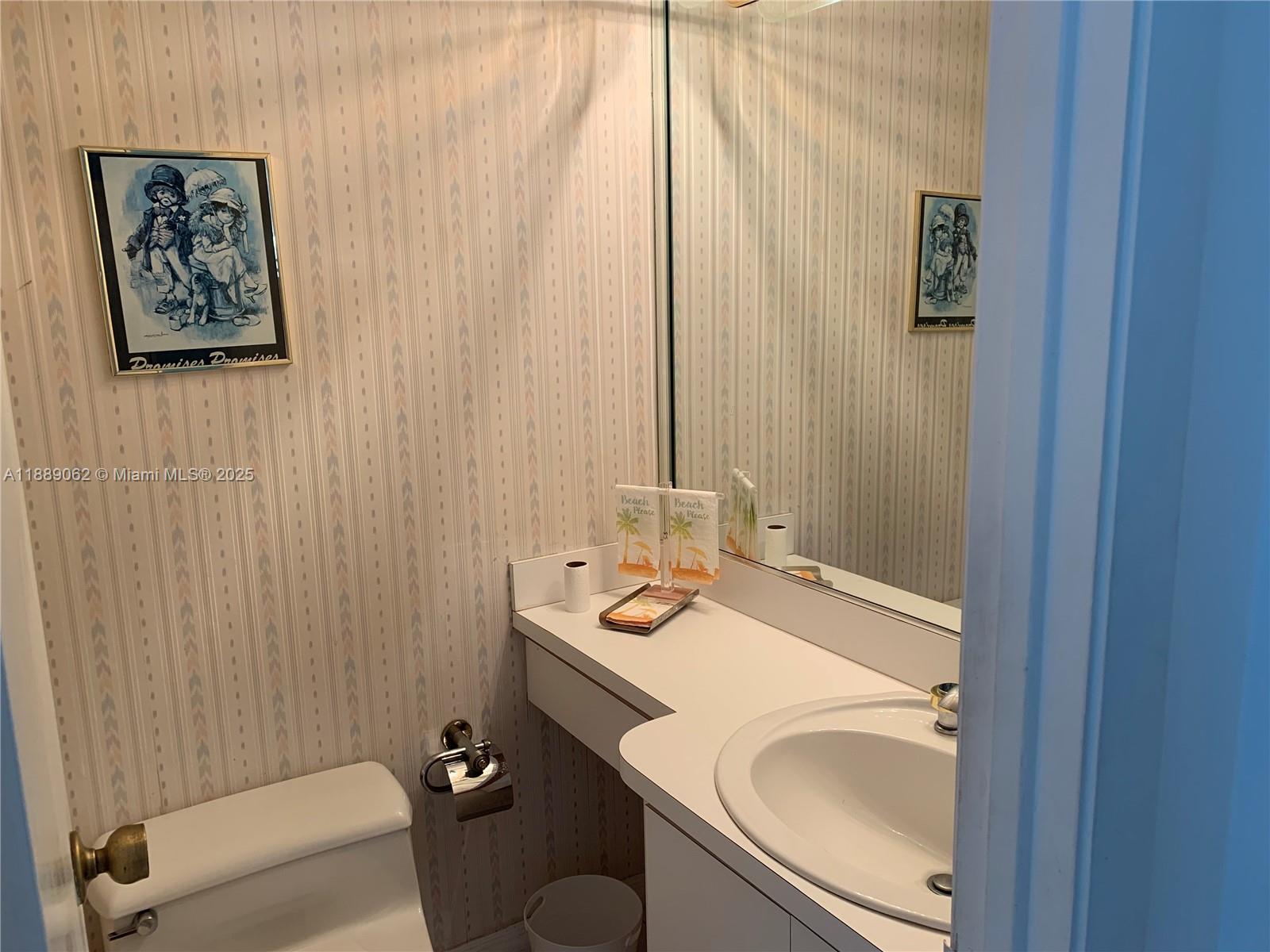 HEMISPHERES CONDO - Residential Lease