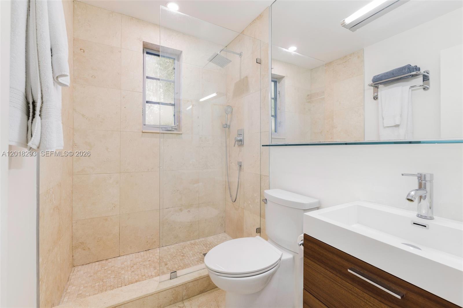 1551 CONDO - Residential