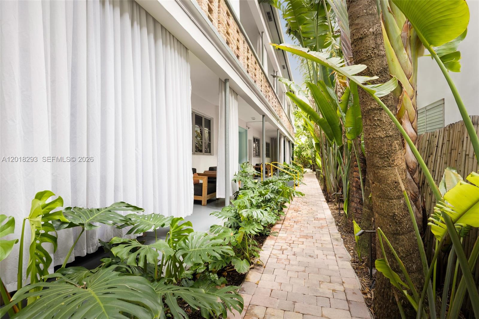 1551 CONDO - Residential