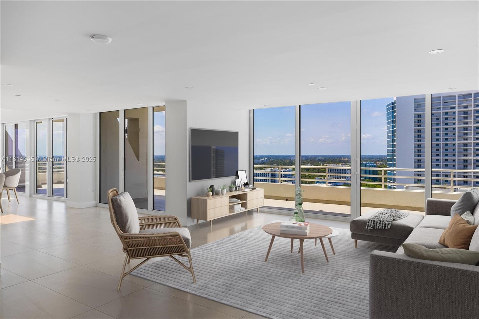 555 Ne 34th St Ph4, Miami, Broward County, Florida - 4 Bedrooms  
4 Bathrooms - 